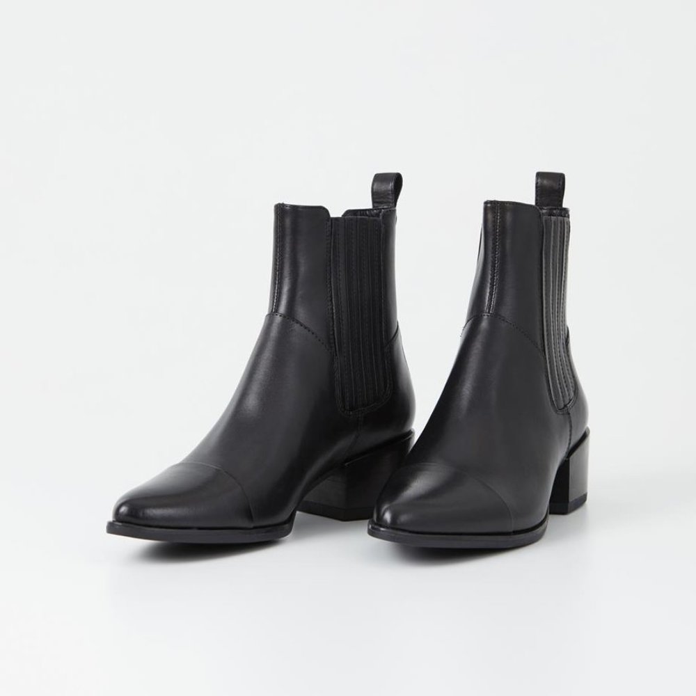 NWOT Vagabond Shoemakers Marja Cap Toe Booties